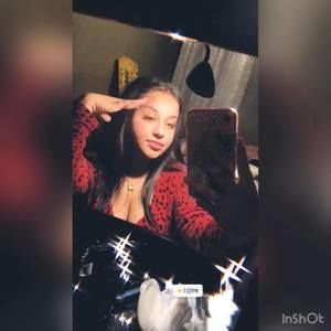 Meet your Posher, Nayeli